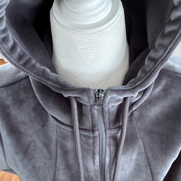 Gray Fleece Full Sip Hoodie - Picture 2 of 12